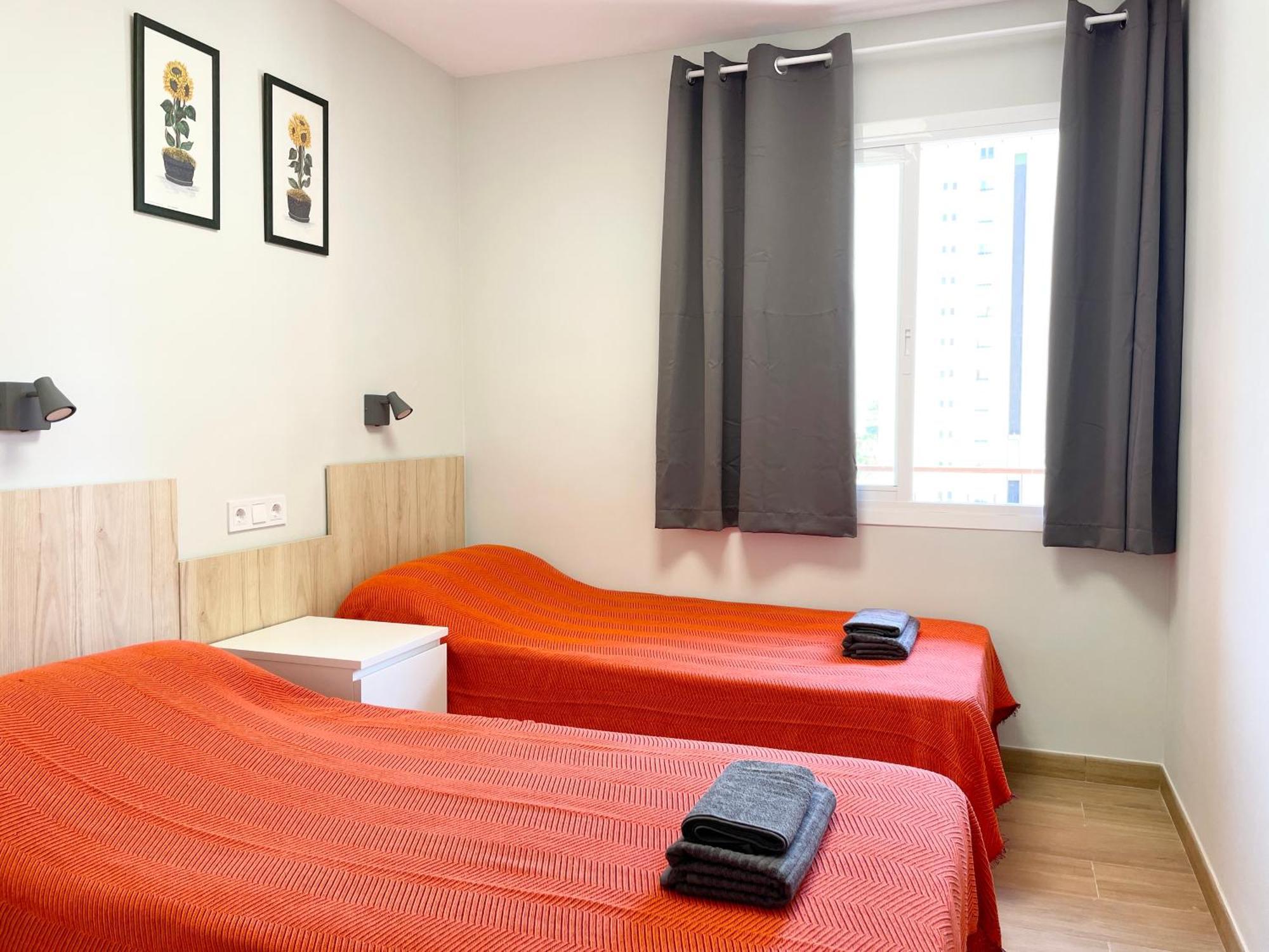 New Square Ibiza Apartment Benidorm Bagian luar foto