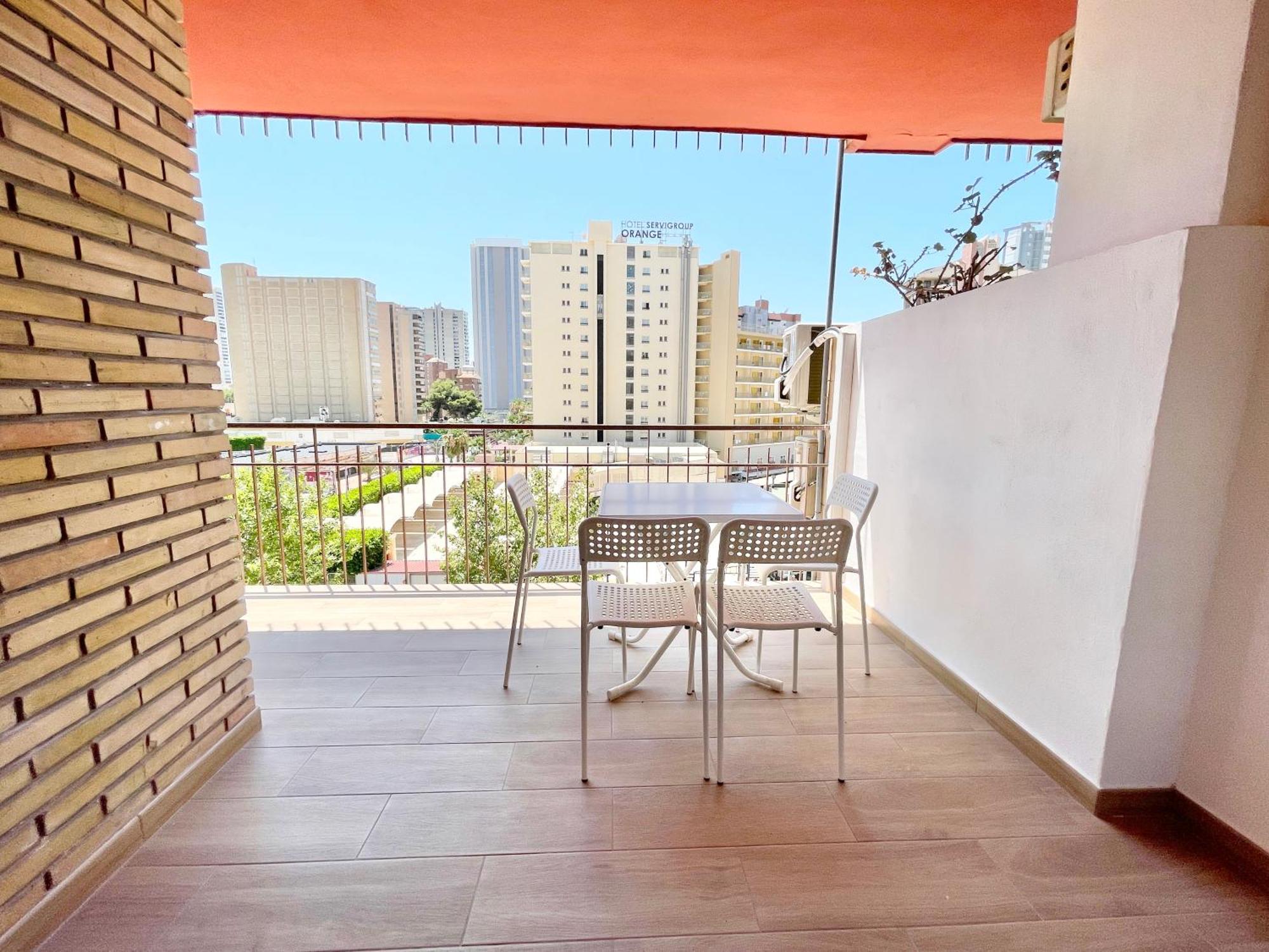 New Square Ibiza Apartment Benidorm Bagian luar foto