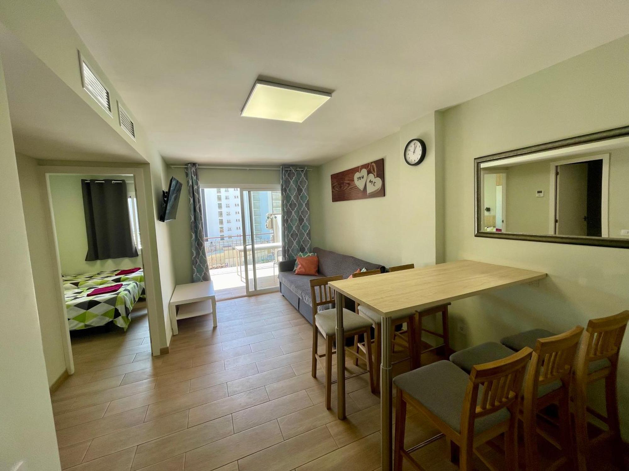 New Square Ibiza Apartment Benidorm Bagian luar foto