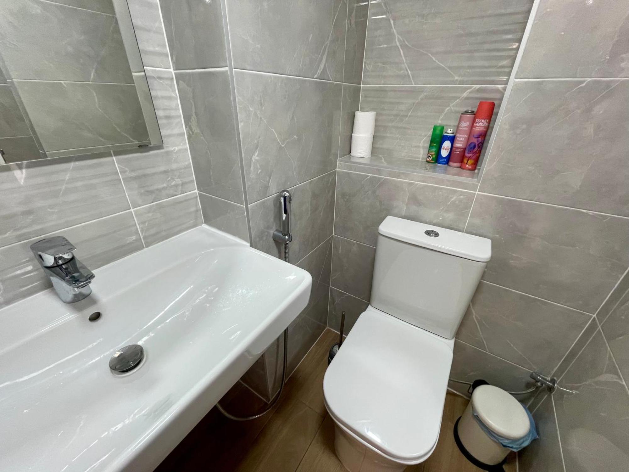 New Square Ibiza Apartment Benidorm Bagian luar foto