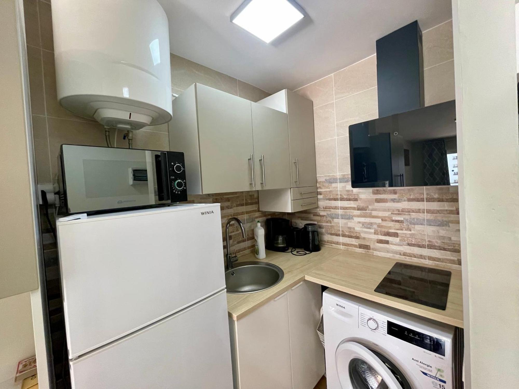 New Square Ibiza Apartment Benidorm Bagian luar foto